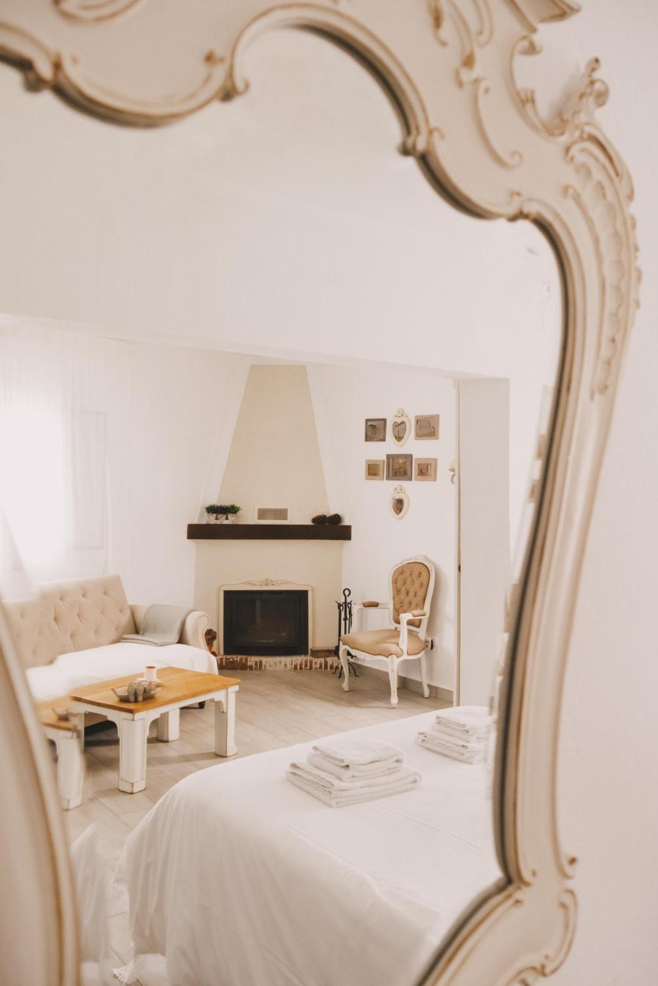Casa Coracao Alentejano- Casas Com Encanto เรเกงกุส ดิ มอนซารัซ ภายนอก รูปภาพ