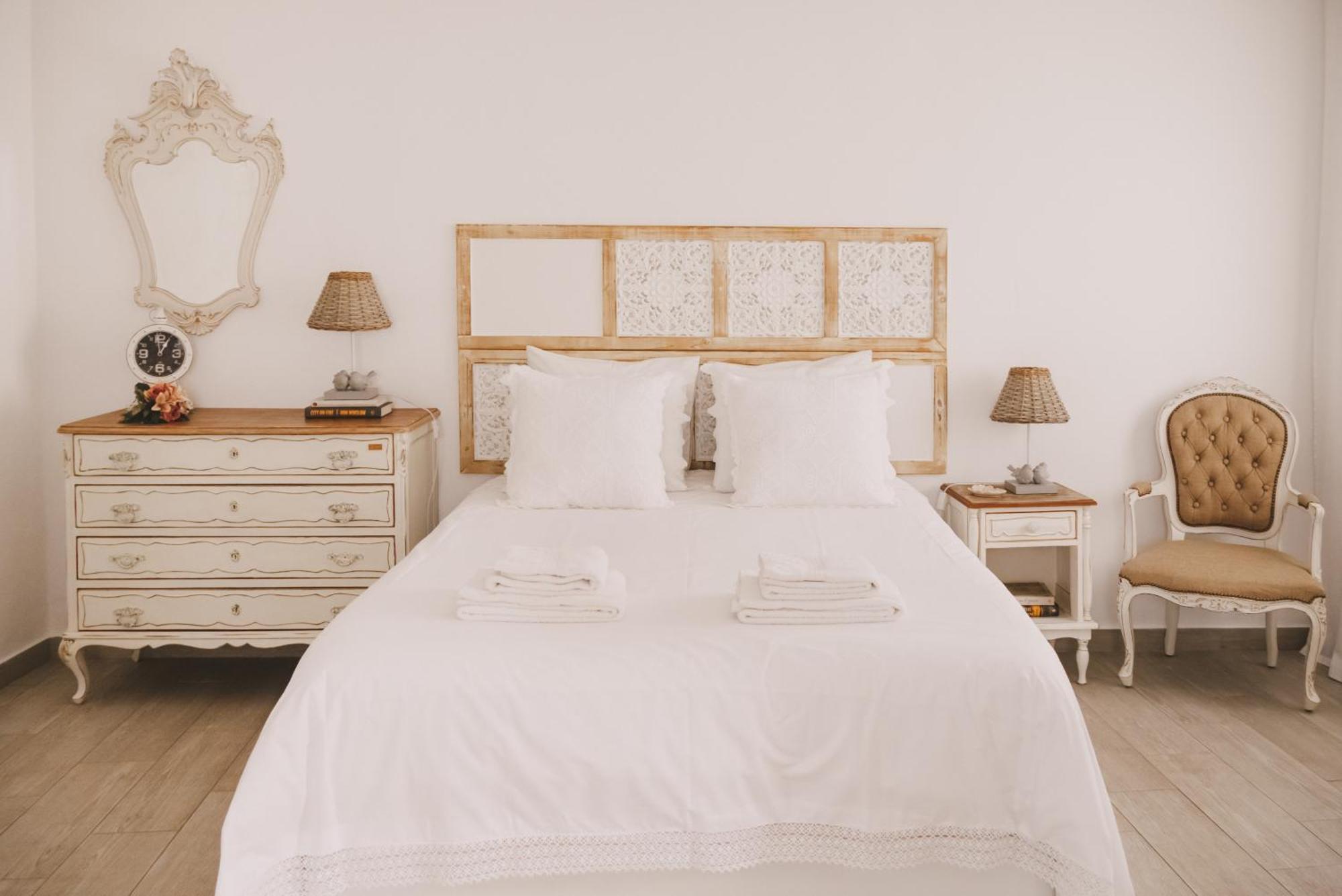 Casa Coracao Alentejano- Casas Com Encanto เรเกงกุส ดิ มอนซารัซ ภายนอก รูปภาพ