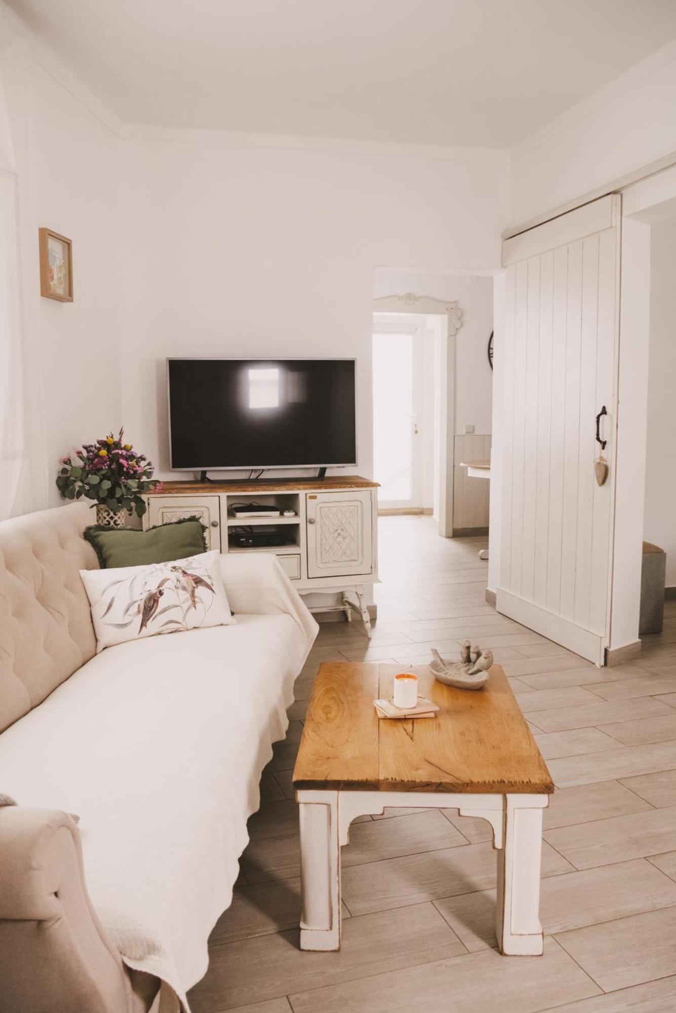 Casa Coracao Alentejano- Casas Com Encanto เรเกงกุส ดิ มอนซารัซ ภายนอก รูปภาพ